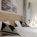 Apartment Apple