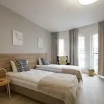 Apple Apartment *
